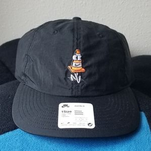 Nike SB Safety Cone Dad Cap New
